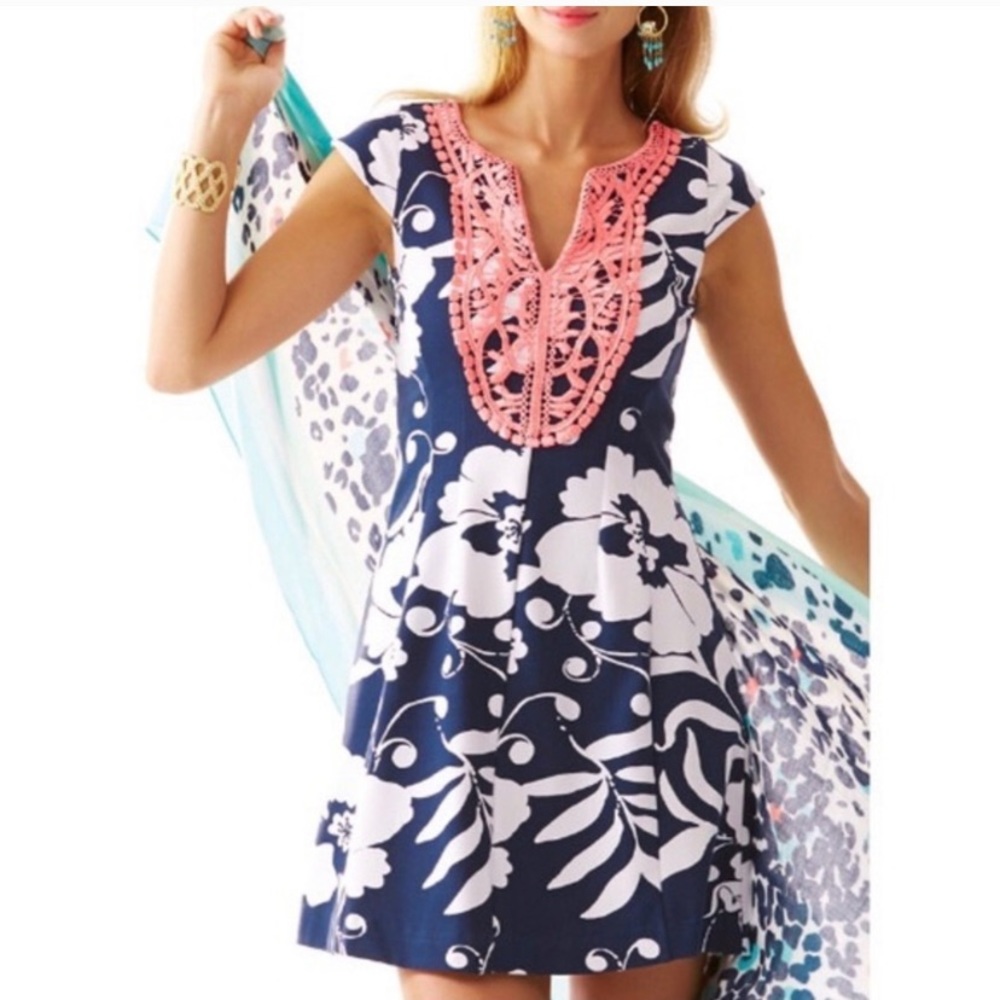 Lilly Pulitzer dress. Worn 2xs. Good condition.